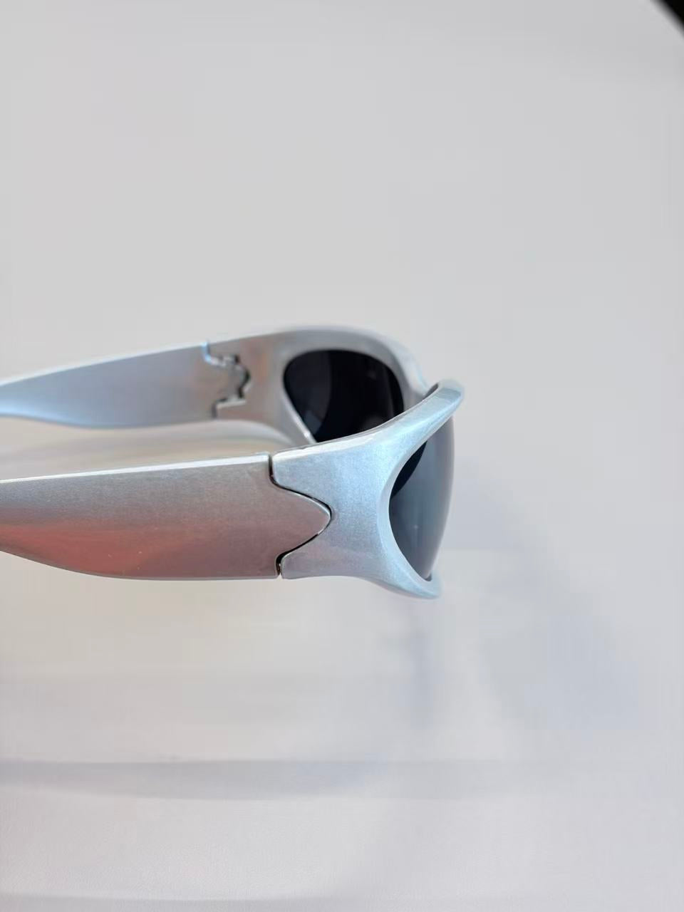 Unisex Matte Silver Futuristic Sport Sunglasses UV400 PC Black Lenses