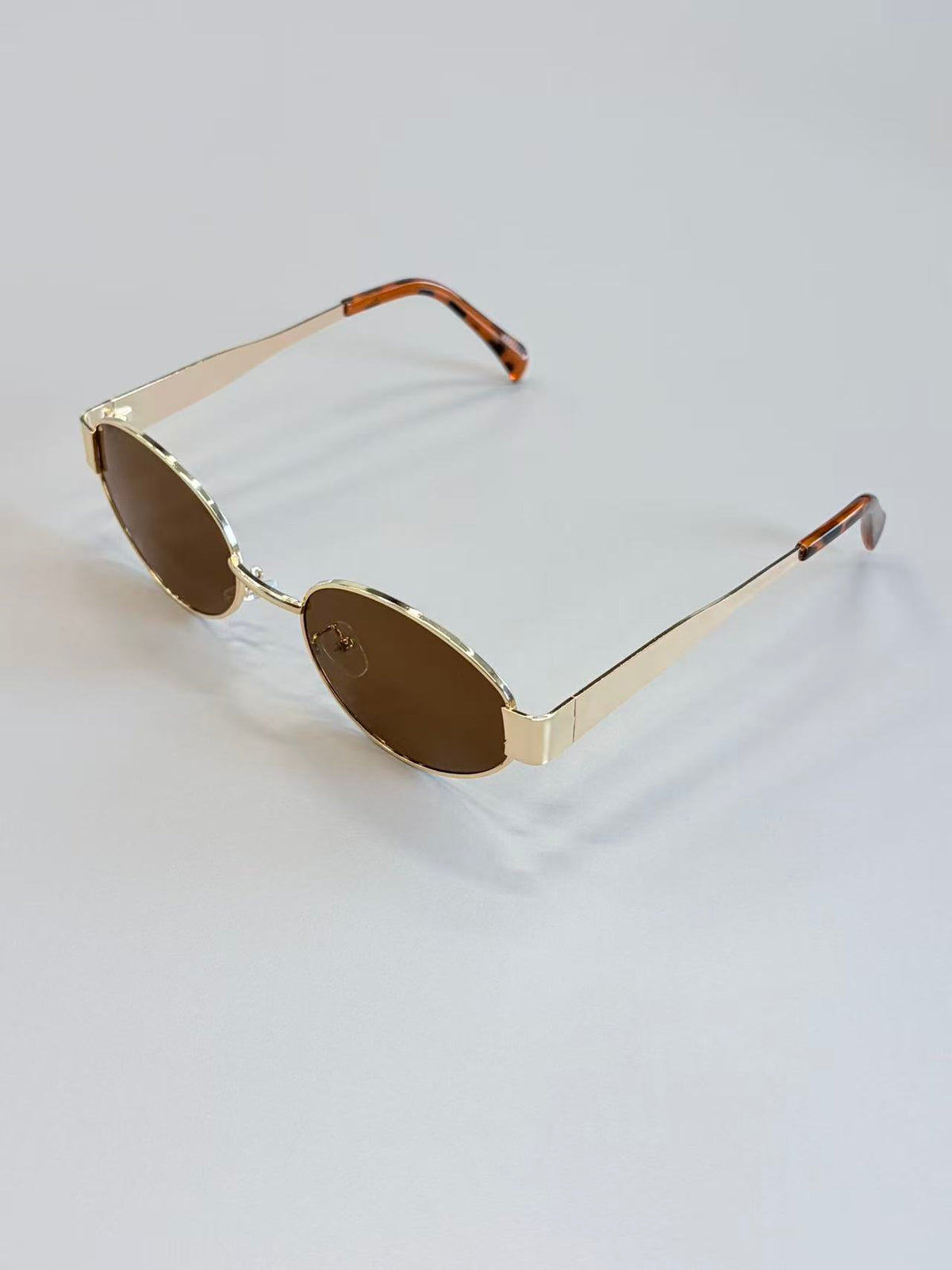 Unisex Gold Oval Metal Sunglasses UV400 PC Brown Tint Lenses