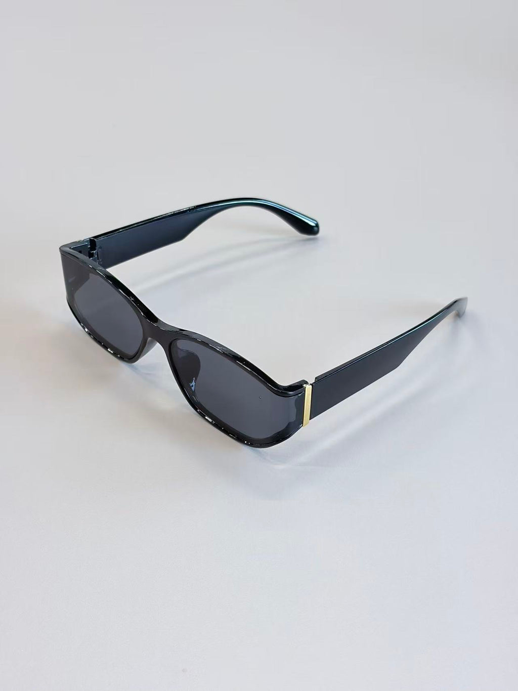Unisex Black Rectangular Sunglasses UV400 PC Gray Lenses Retro Square Frame